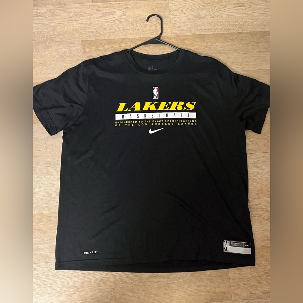 NIKE Dri-fit Men’s Basketball NBA Los Angeles Lakers T-shirt XXL